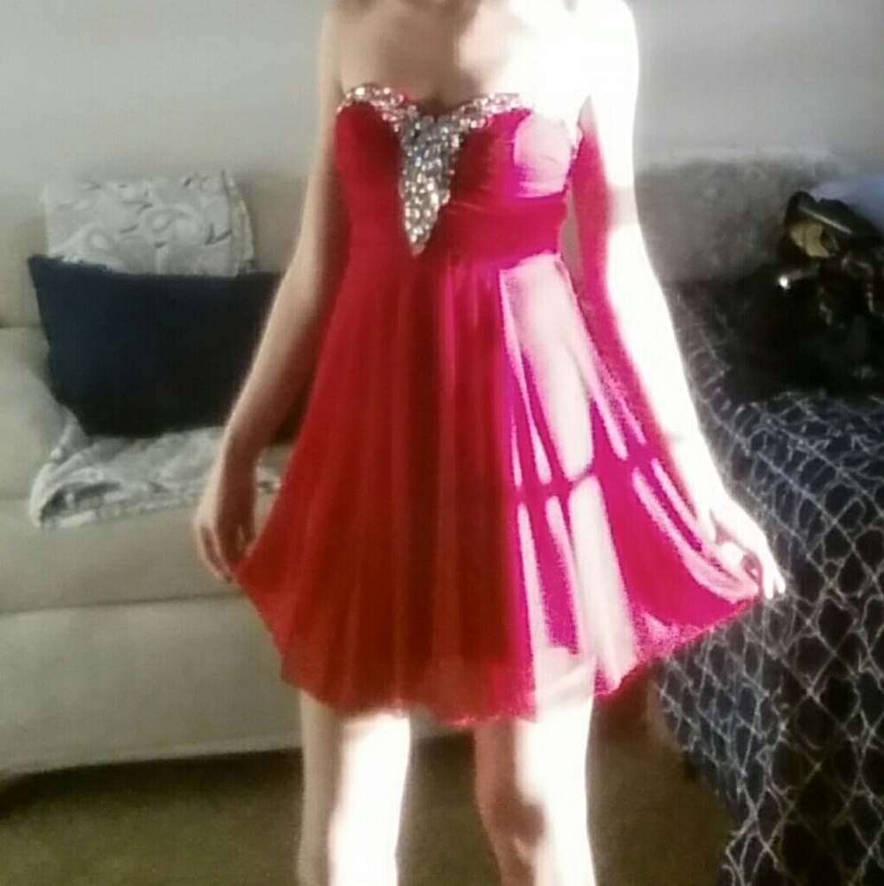 Diamond red dress.